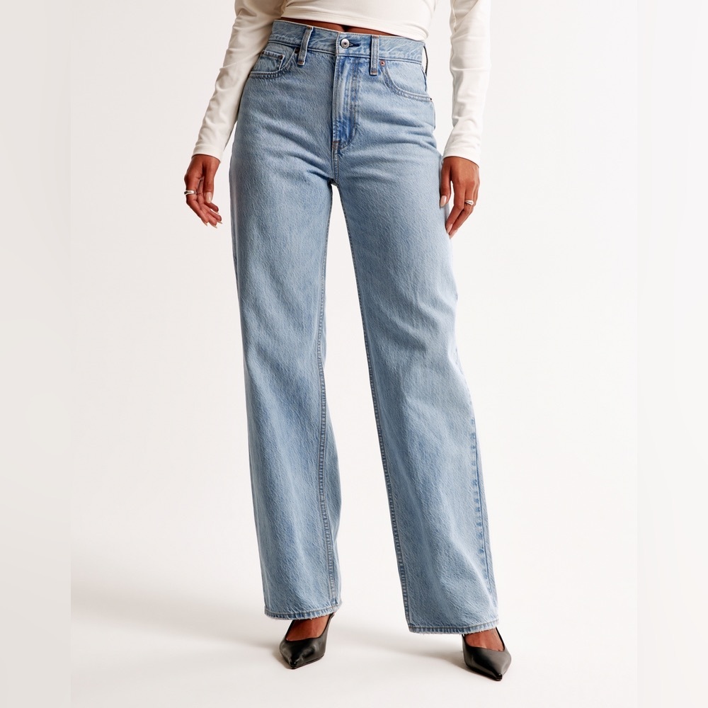 Abercrombie and Fitch The High Rise Loose Jean size 29 Regular - Picture 2 of 13